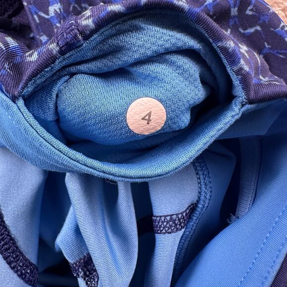 Lululemon Speed Track Shorts Womens 4 Blue Samba Snake Ruched Running Yoga‎ Gym - Picture 12 of 12